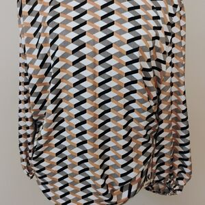 Worthington Black and Tan Geometric Blouse